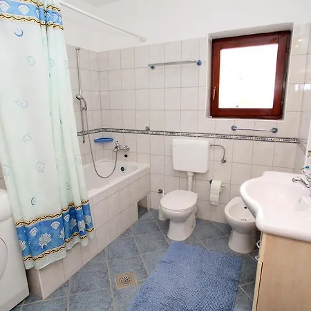 Mosers Apartment *